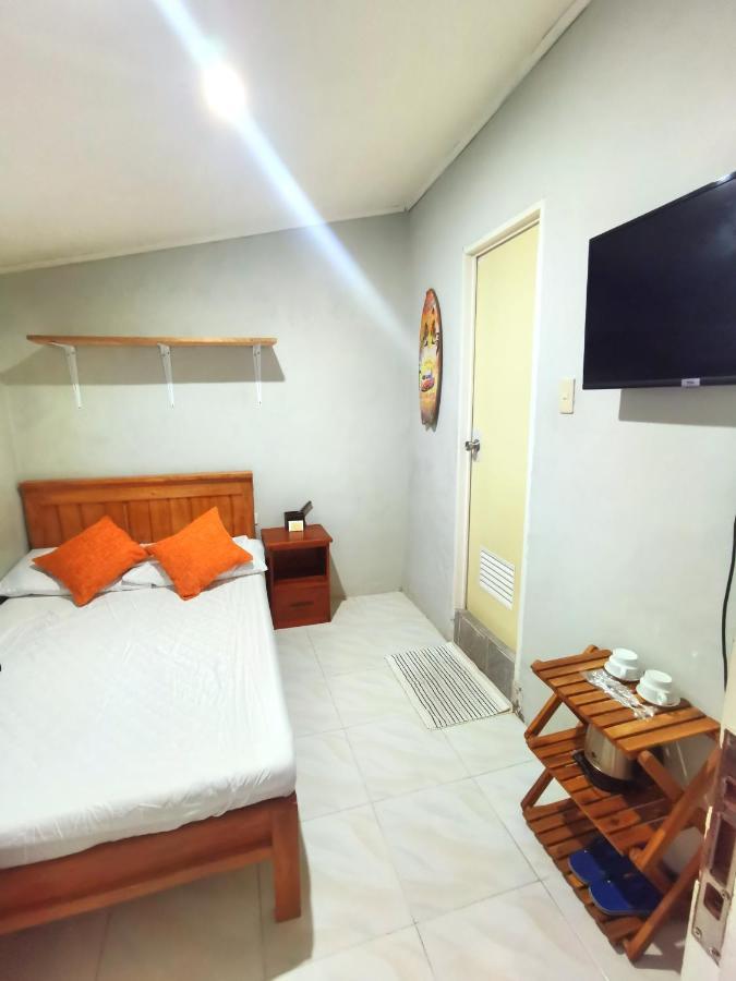 Sunny Terrace Hotel Балер Екстериор снимка