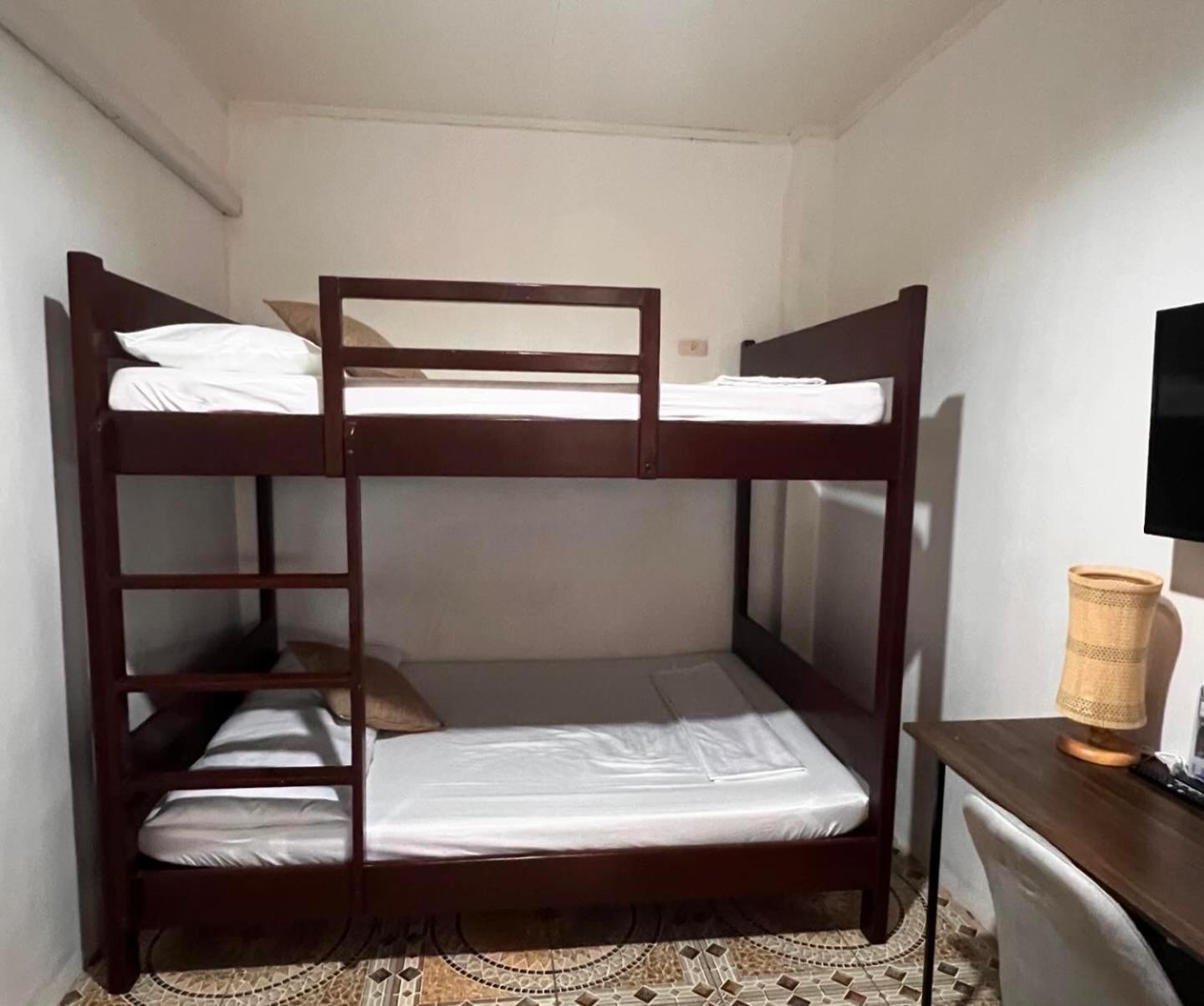 Sunny Terrace Hotel Балер Екстериор снимка